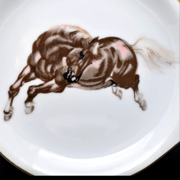 Vintage Porcelain Horse Ashtray - Picture 3 of 5